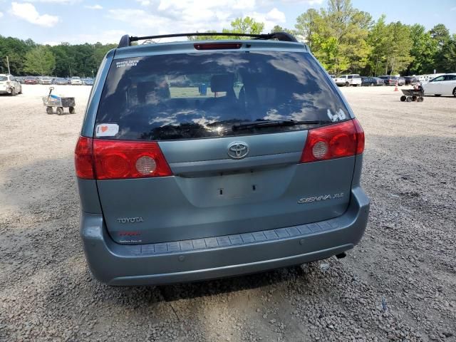 2008 Toyota Sienna XLE