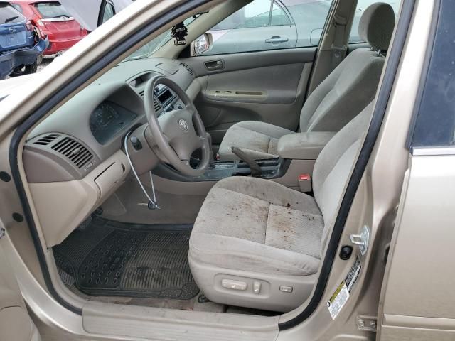 2004 Toyota Camry LE