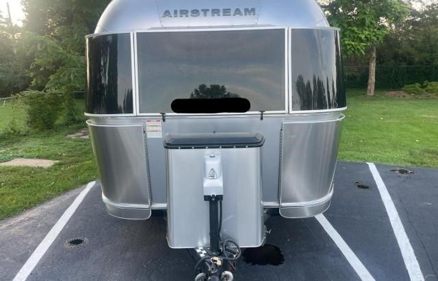 2018 Airstream Bambi 19CB