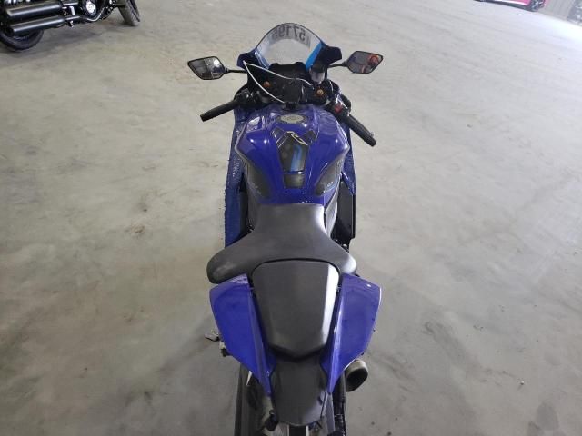 2023 Yamaha YZFR7