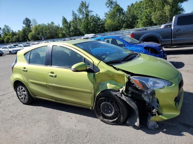 2016 Toyota Prius C