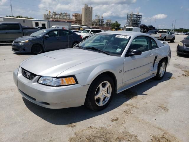 2004 Ford Mustang