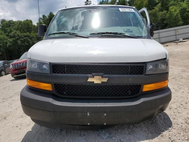 2021 Chevrolet Express G2500