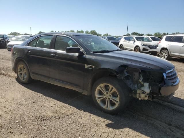 2014 Ford Taurus SEL