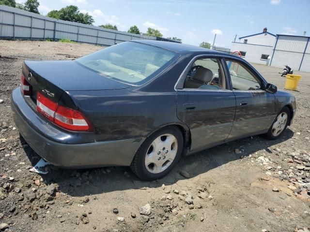 2000 Lexus ES 300