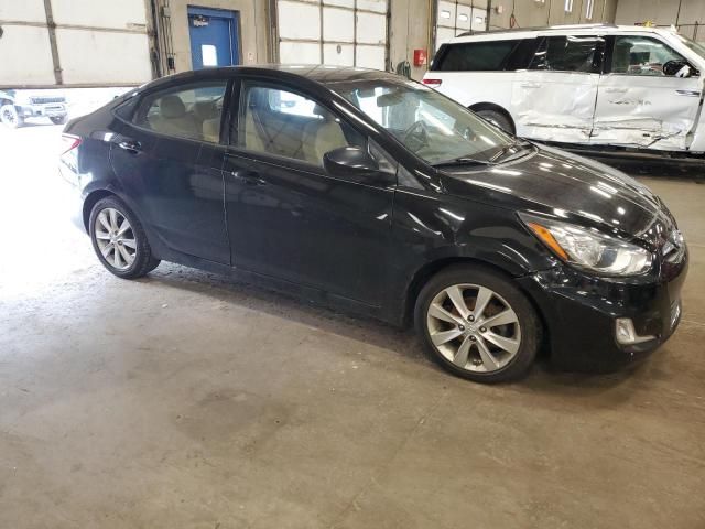 2012 Hyundai Accent GLS