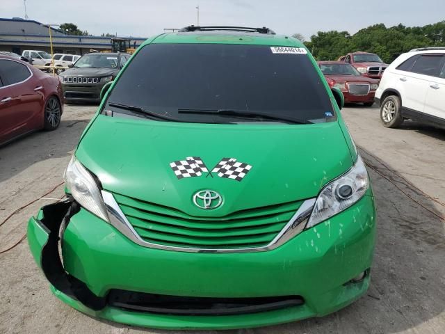 2015 Toyota Sienna XLE