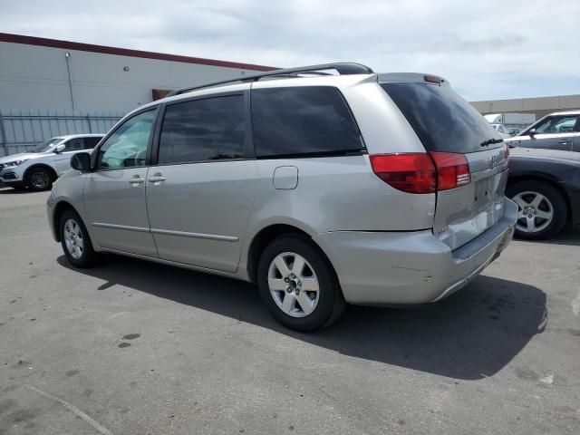 2005 Toyota Sienna CE