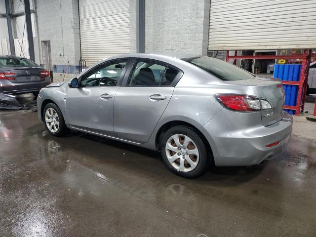 2013 Mazda 3 I
