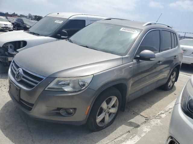 2010 Volkswagen Tiguan S