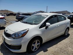 KIA rio Vehiculos salvage en venta: 2017 KIA Rio LX