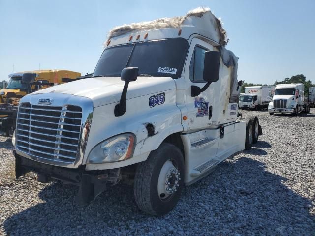 2017 Freightliner Cascadia 125