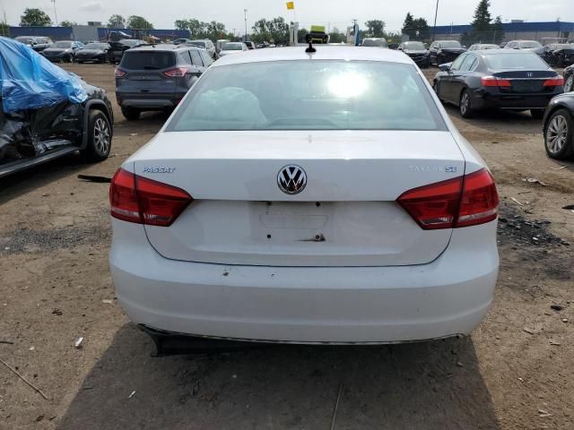 2013 Volkswagen Passat SE