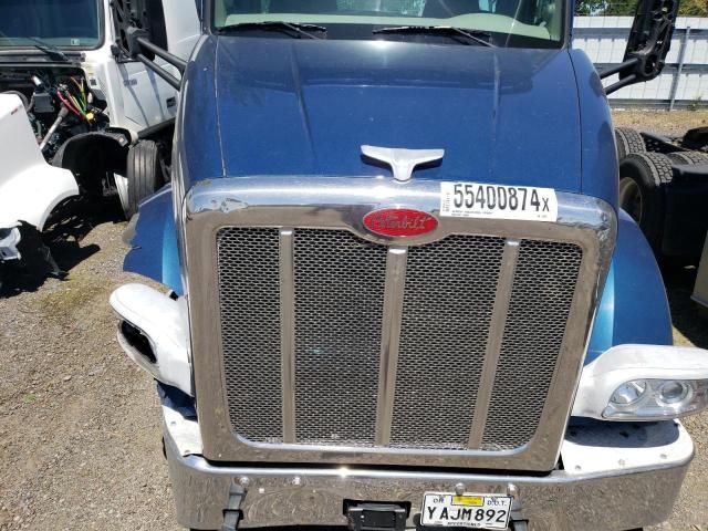 2022 Peterbilt 567