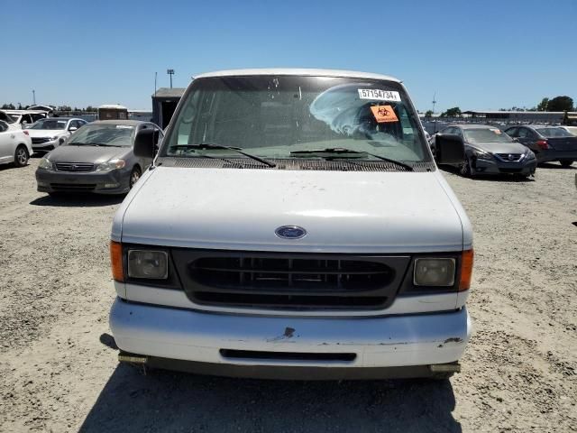 2001 Ford Econoline E150 Van