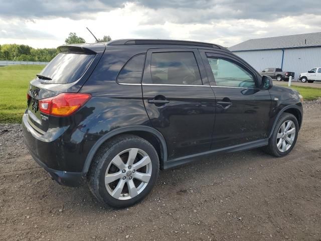 2013 Mitsubishi Outlander Sport LE