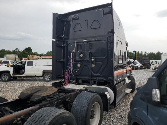 2014 Freightliner Cascadia 125