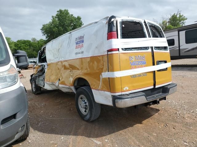 2016 Chevrolet Express G2500