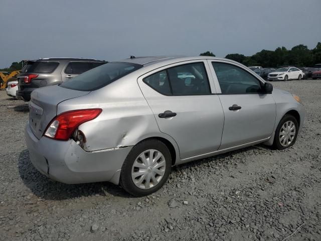 2013 Nissan Versa S