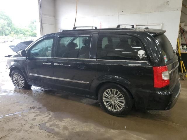 2016 Chrysler Town & Country Touring L