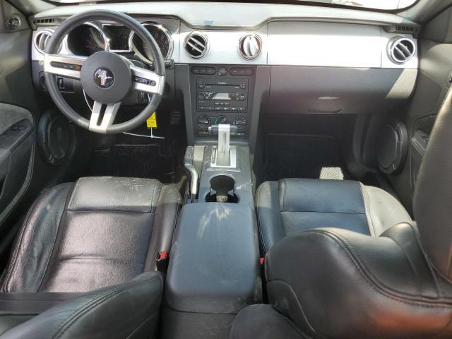 2005 Ford Mustang