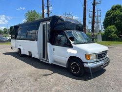 Ford Vehiculos salvage en venta: 2005 Ford Econoline E450 Super Duty Cutaway Van