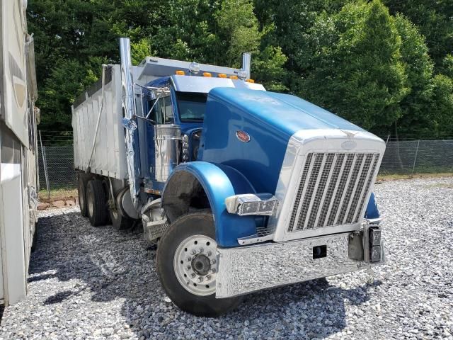 2004 Peterbilt 357