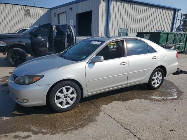 2004 Toyota Camry LE