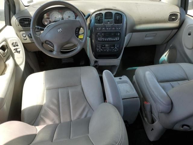 2005 Dodge Grand Caravan SXT