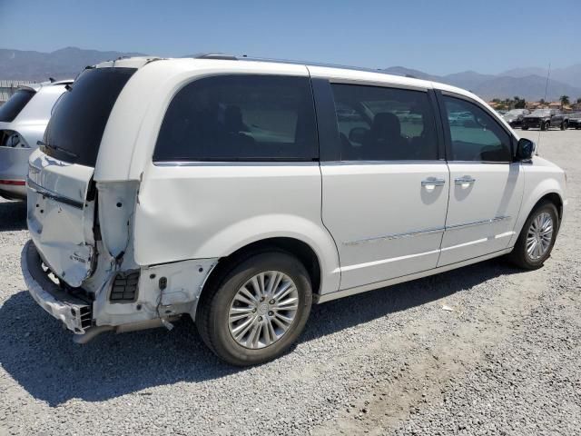 2012 Chrysler Town & Country Limited