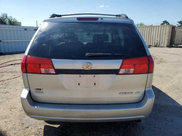 2005 Toyota Sienna CE