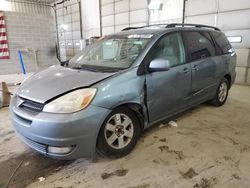 Salvage cars for sale from Copart Columbia, MO: 2005 Toyota Sienna XLE