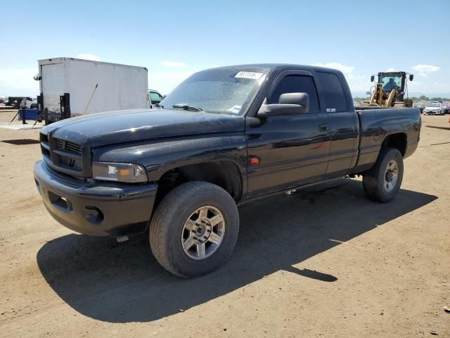 2001 Dodge RAM 2500