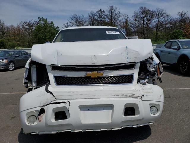 2011 Chevrolet Suburban C1500 LT