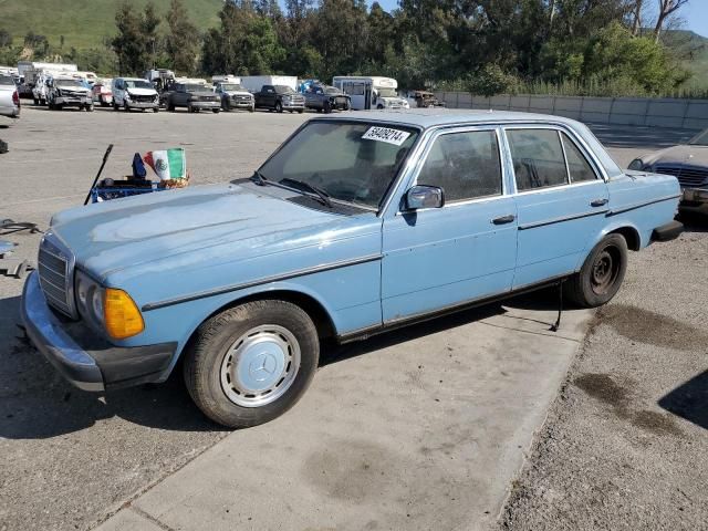 1980 Mercedes-Benz 240D