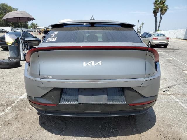 2022 KIA EV6 Light