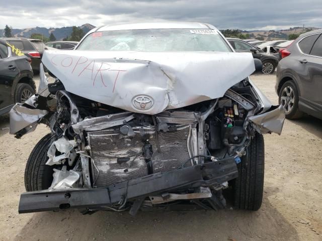 2014 Toyota Sienna