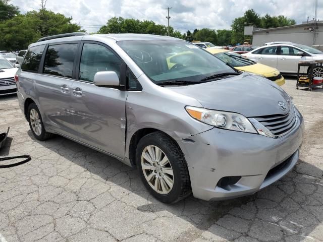 2017 Toyota Sienna LE