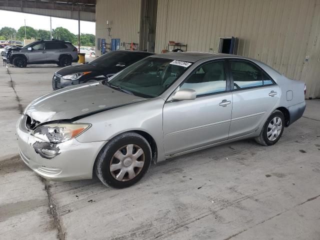 2004 Toyota Camry LE