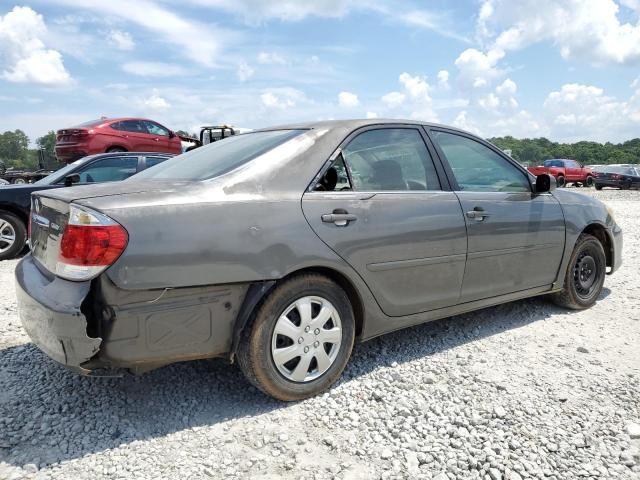 2005 Toyota Camry LE