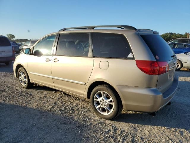 2006 Toyota Sienna XLE