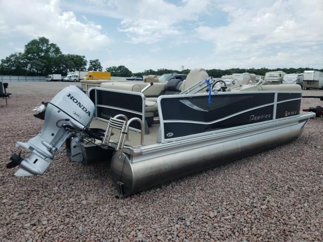 2018 Premier Pontoon