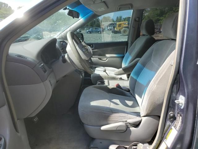 2006 Toyota Sienna CE