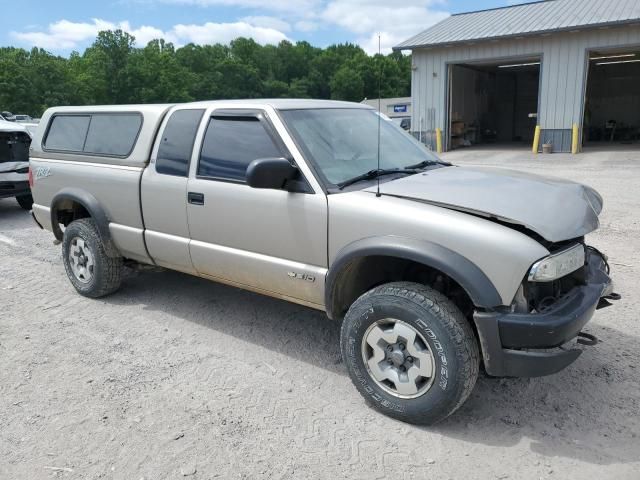 2002 Chevrolet S Truck S10