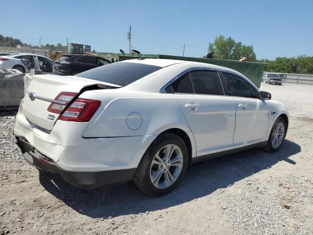 2015 Ford Taurus SEL