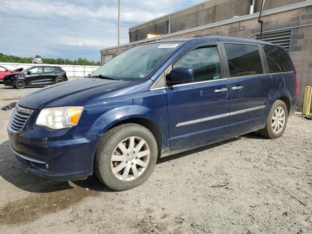 2014 Chrysler Town & Country Touring