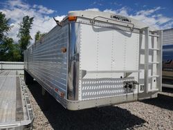 2000 Timpte Hopper for sale in Avon, MN