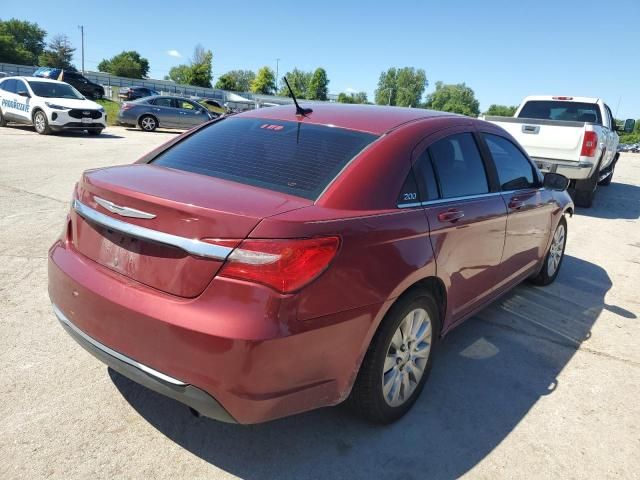 2014 Chrysler 200 LX