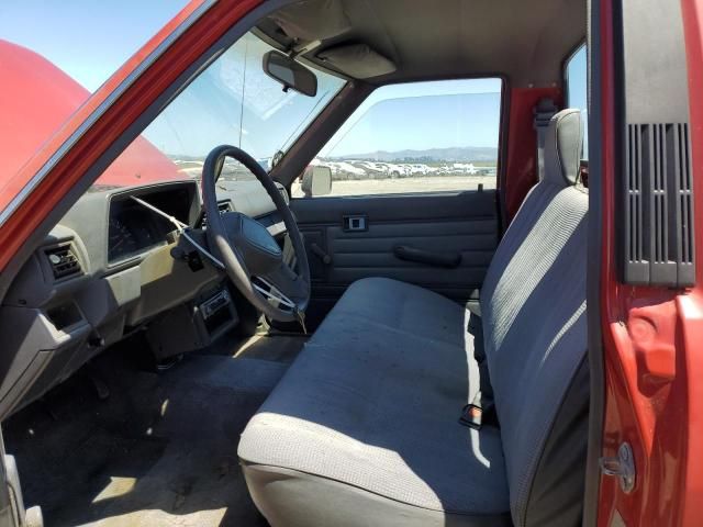 1987 Toyota Pickup 1/2 TON RN50