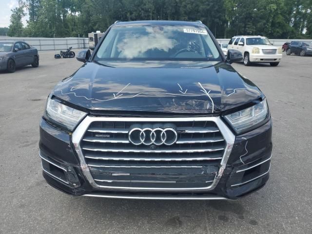 2018 Audi Q7 Premium Plus